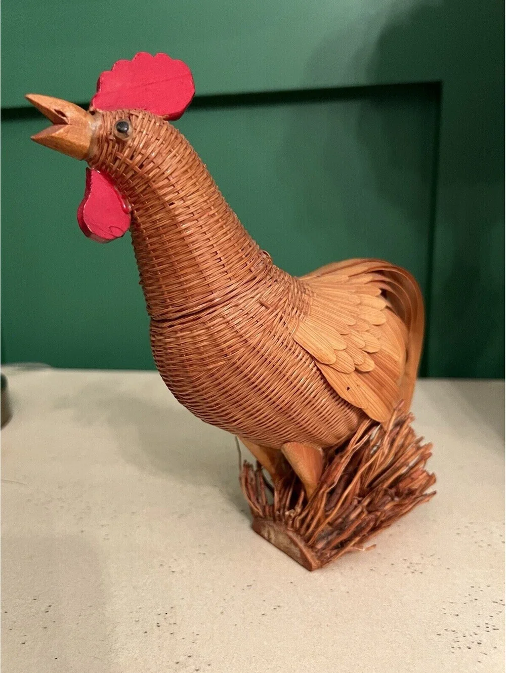 Kiangsi Handicrafts Rooster Chicken Basket With Lid Vintage